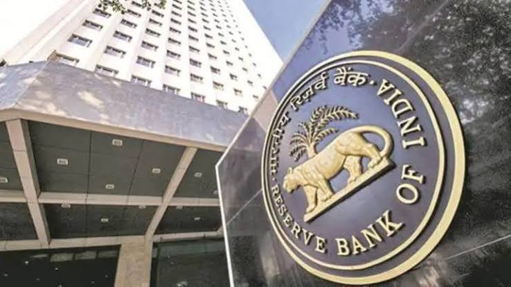 भारतीय रिझर्व्ह बँकेमार्फत (RBI) सुमन रे यांची कार्यकारी संचालक पदावर नियुक्ती