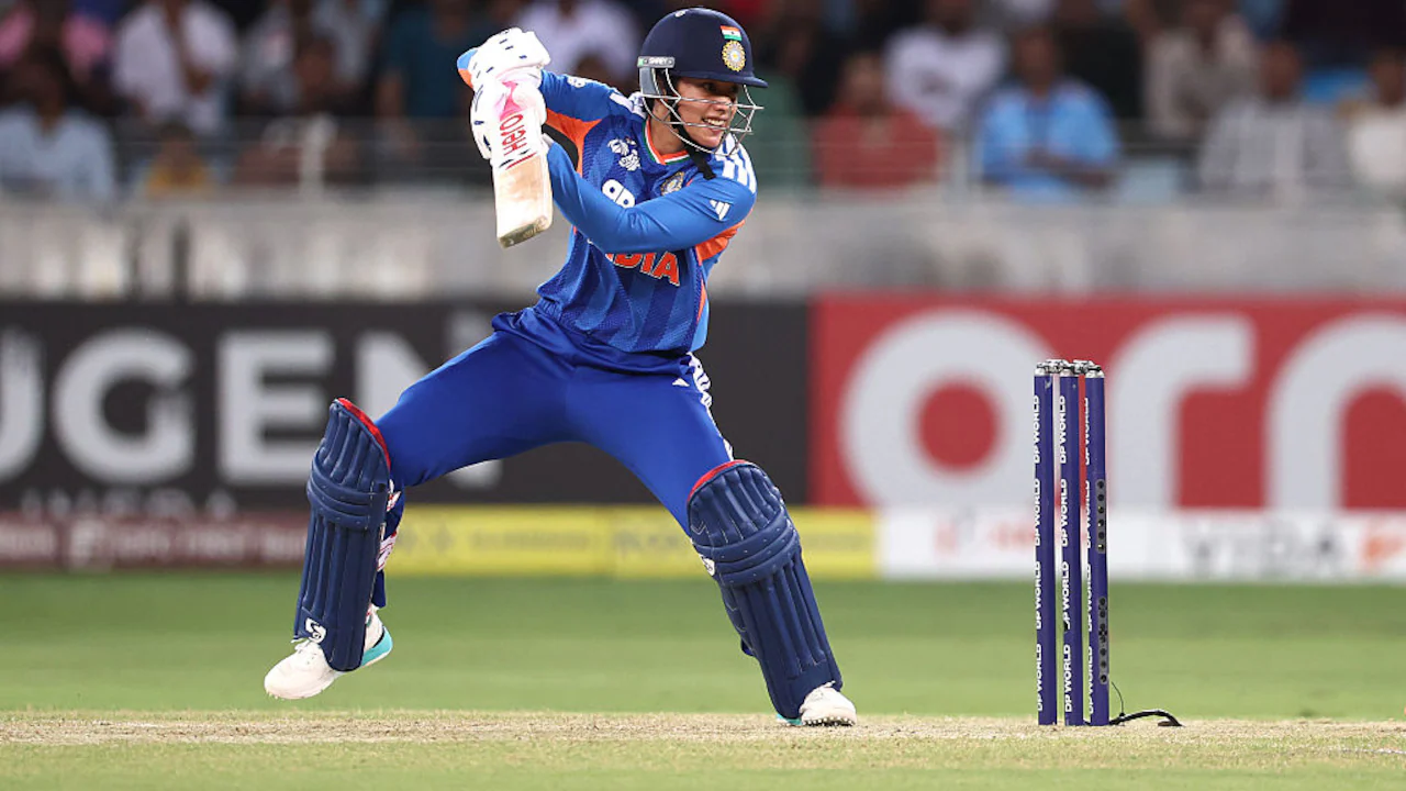 स्मृती मानधना बनली महिला T20I क्रिकेटमध्ये सर्वाधिक धावा करणारी खेळाडू