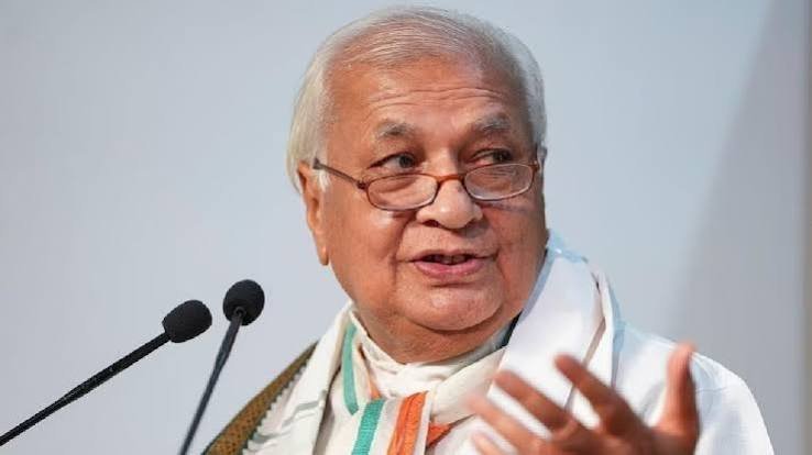 माजी राज्यपाल आरिफ मोहम्मद खान यांच्यामार्फत नवी दिल्लीत ‘द स्टोरी ऑफ वंदे मातरम’ या पुस्तकाच्या इंग्रजी अनुवादाचे अनावरण