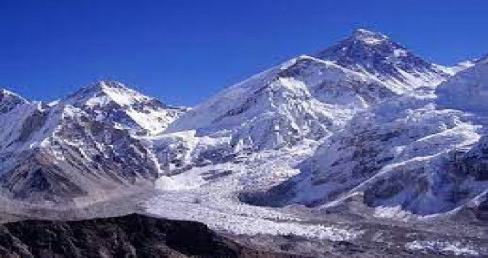 २९ मे: आंतरराष्ट्रीय एव्हरेस्ट दिन