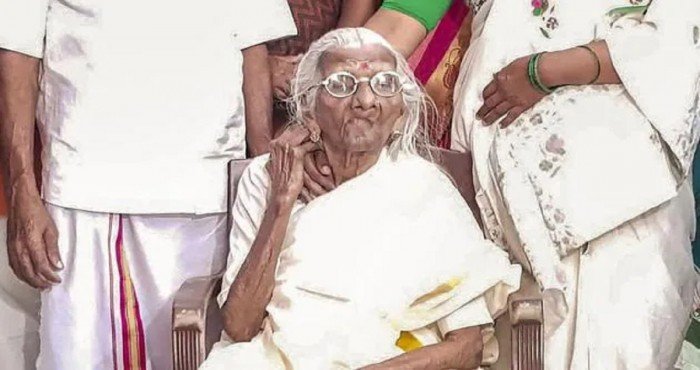 भारतातील सर्वात वयस्कर विद्यार्थी असणाऱ्या भागीरथी अम्मा यांचे दुःखद निधन