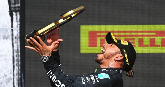 लुईस हॅमिल्टन बनला 'ब्रिटीश ग्रँड प्रिक्स (British Grand Prix)' २०२१ चा विजेता