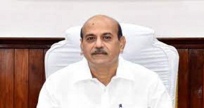 विनय कुमार त्रिपाठी यांची रेल्वे बोर्डाच्या अध्यक्ष आणि मुख्य कार्यकारी अधिकारी पदावर नियुक्ती