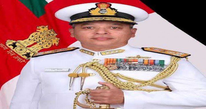 व्हाईस अ‍ॅडमिरल राजेश पेंढारकर यांच्याकडे नाविक ऑपरेशन्सच्या महासंचालक पदाचा कार्यभार