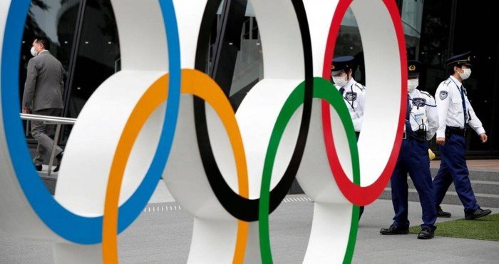 आंतरराष्ट्रीय ऑलिम्पिक समितीमार्फत (IOC) उत्तर कोरियाचे बीजिंग ऑलिम्पिकमधून निलंबन