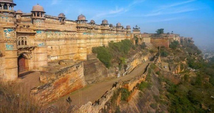 युनेस्कोमार्फत ग्वाल्हेर आणि ओरछा या शहरांची 'ऐतिहासिक शहरी लँडस्केप प्रकल्पा'साठी निवड