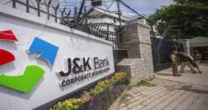 बलदेव प्रकाश यांची J&K बँकेच्या व्यवस्थापकीय संचालक आणि मुख्य कार्यकारी अधिकारी पदावर नियुक्ती