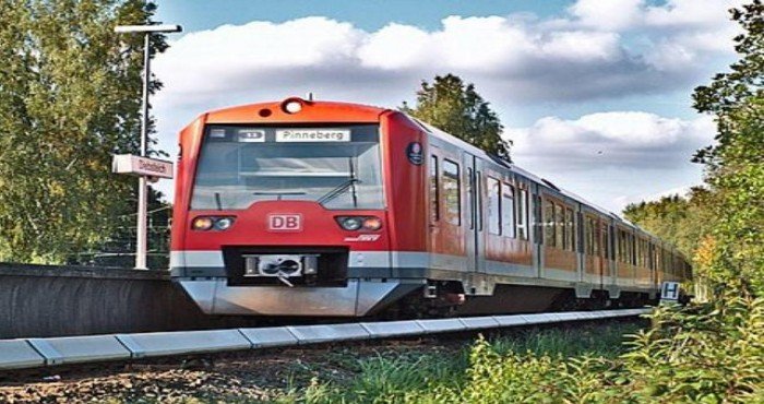 जर्मनीतर्फे जगातील पहिल्या स्वयंचलित ट्रेनचे अनावरण