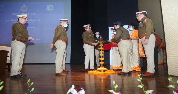 दिल्ली पोलिसांमार्फत 'उन्नती (Unnati)' नावाच्या ई-लर्निंग प्लॅटफॉर्मचे अनावरण